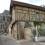 Apartment Le Papillon De La Cathedrale - Calme - Jardin - Wifi *