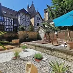 Le Papillon De La Cathedrale - Calme - Jardin - Wifi Apartment Troyes