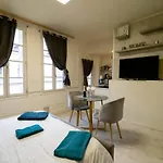 Le Papillon De La Cathedrale - Calme - Jardin - Wifi Apartment