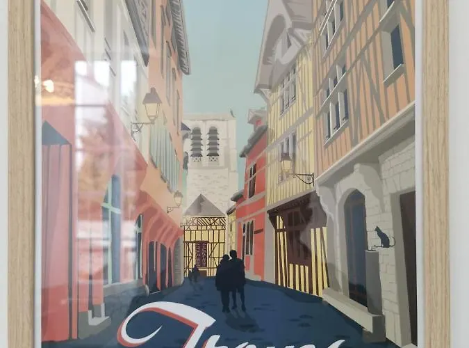 Le Papillon De La Cathedrale - Calme - Jardin - Wifi Apartment *